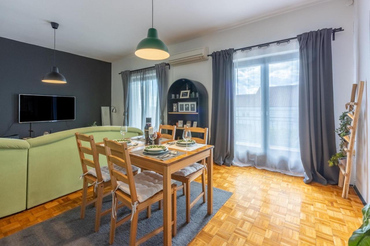 Apartment Suzy Dramalj Ngoại thất bức ảnh