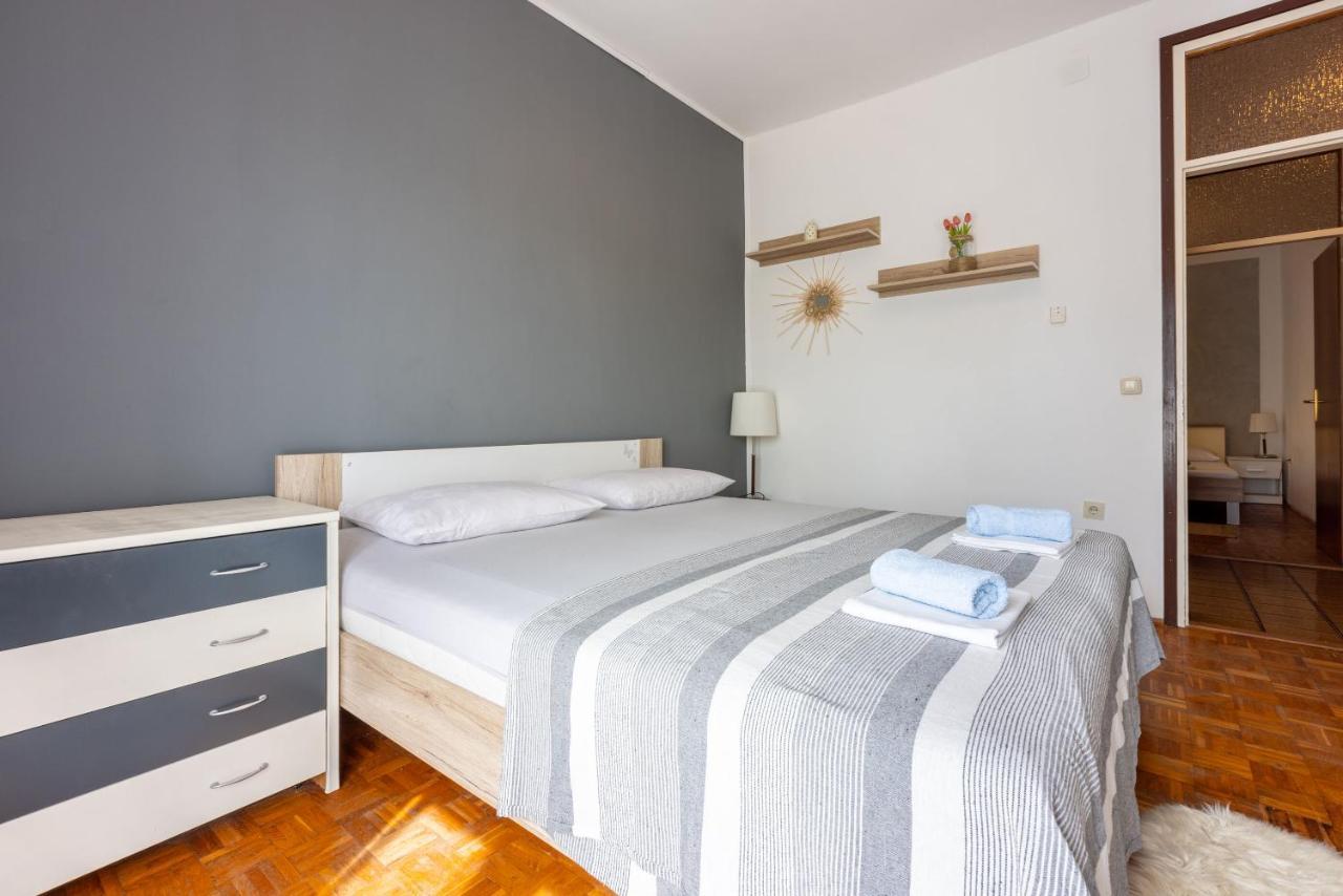 Apartment Suzy Dramalj Ngoại thất bức ảnh