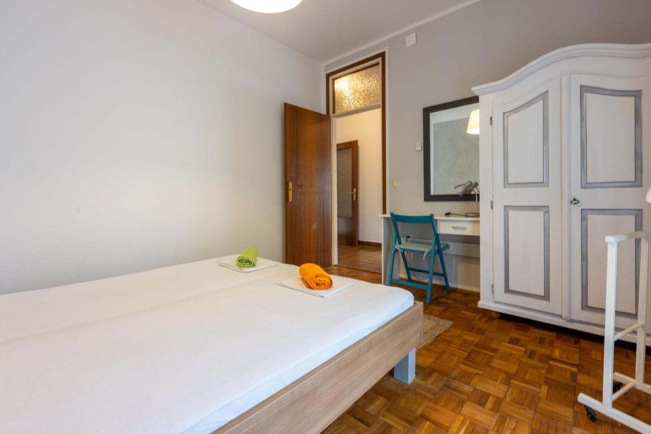 Apartment Suzy Dramalj Ngoại thất bức ảnh